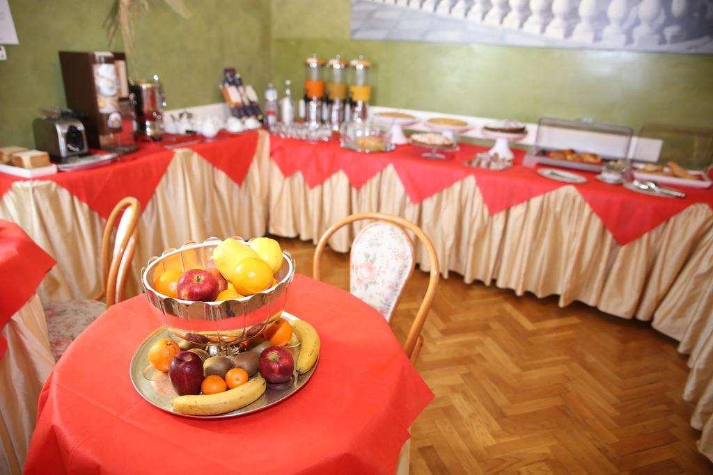 Hotel Gennarino Livorno Nhà hàng bức ảnh