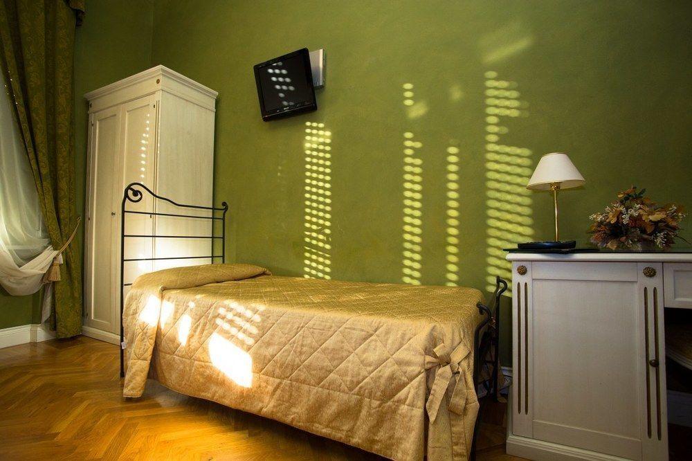 Hotel Gennarino Livorno Ngoại thất bức ảnh