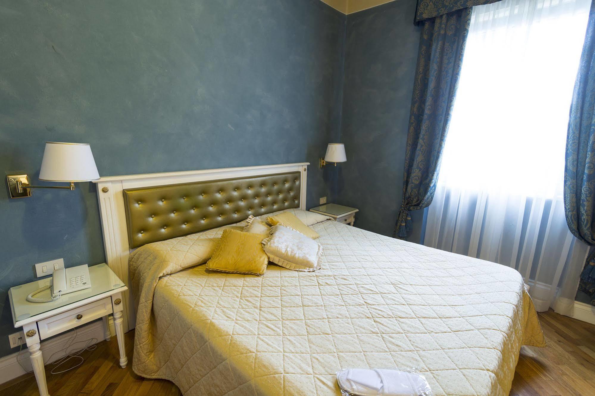 Hotel Gennarino Livorno Ngoại thất bức ảnh